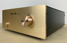 Load image into Gallery viewer, Dun Mei AV-21 TUBE BUFFER HYBRID STEREO AMPLIFIER Voltage 110v