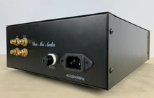 Load image into Gallery viewer, Dun Mei AV-21 TUBE BUFFER HYBRID STEREO AMPLIFIER Voltage 110v