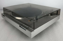Load image into Gallery viewer, MAGNAVOX TURNTABLE