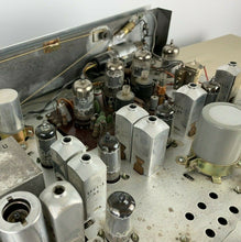 Load image into Gallery viewer, SANSUI TU 70 TUNER STEREO TUBE VALVE NEEDS TLC
