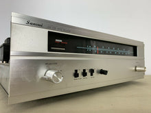 Load image into Gallery viewer, SANSUI TU 70 TUNER STEREO TUBE VALVE NEEDS TLC
