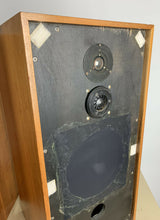 Load image into Gallery viewer, VINTAGE SPENDOR TYPE BCII SPEAKERS MONITOR - RARE BEAUTY
